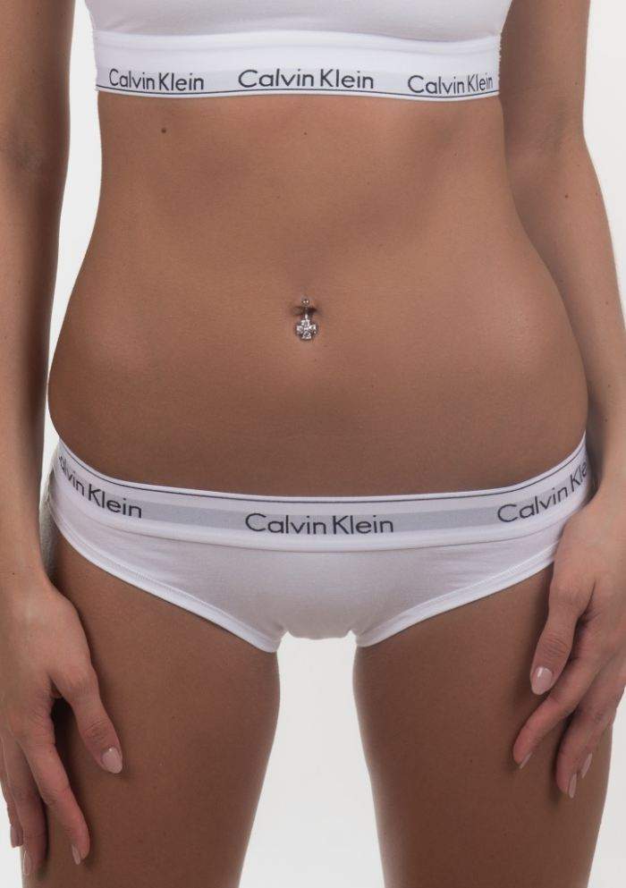 Dámska tangá Calvin Klein F3786 M Čierna